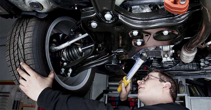 vehicle underbody inspection pic